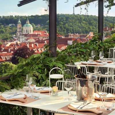 Restaurace