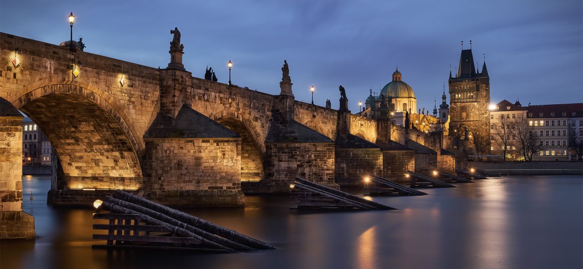 Karlův most --- Charles bridge