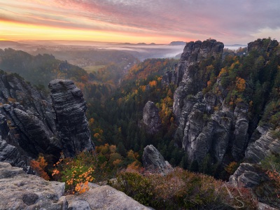 A morning at the end of the valley --- Ráno na konci údolí