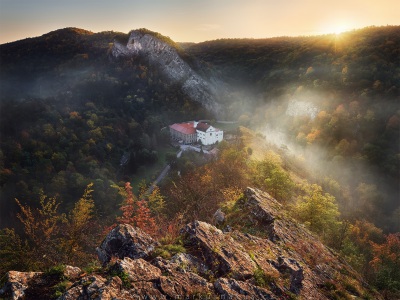 Svítání nad Svatým Jánem --- A sunrise above St. John\'s